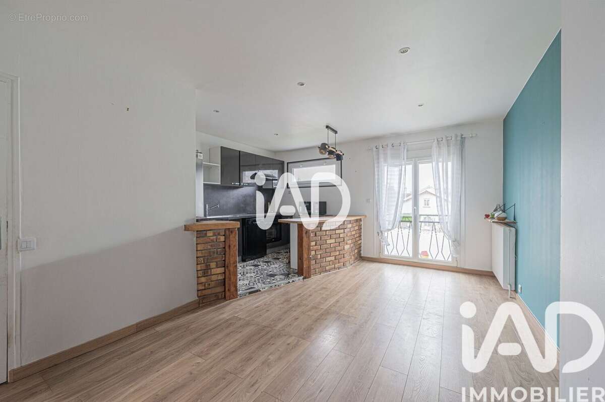 Photo 3 - Maison à TREMBLAY-EN-FRANCE
