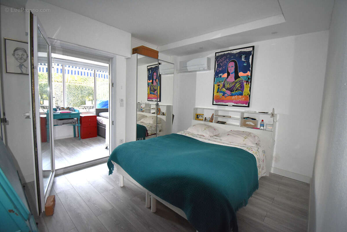 Appartement à SAINT-RAPHAEL