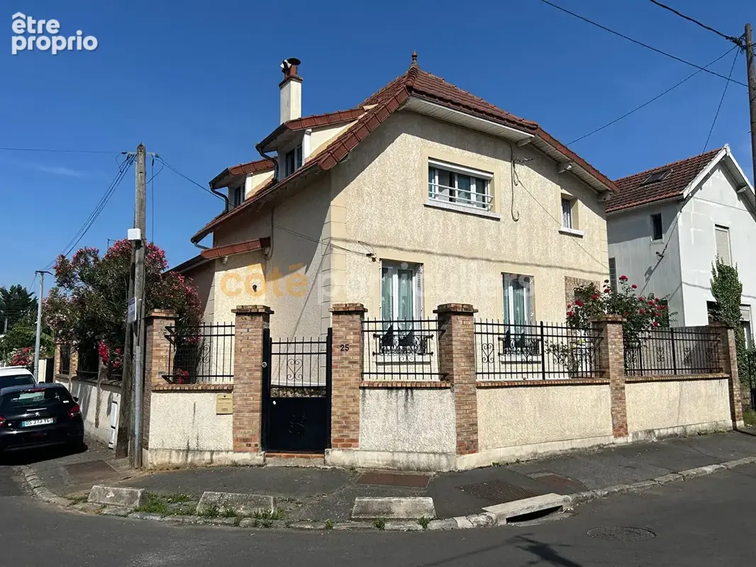 Photo Maison à Villeneuve-Le-Roi au prix de 348 400€