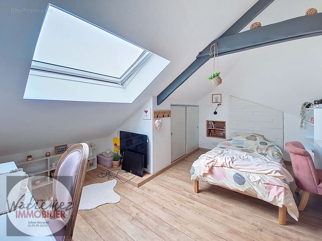 Maison à VIEUX-CONDE