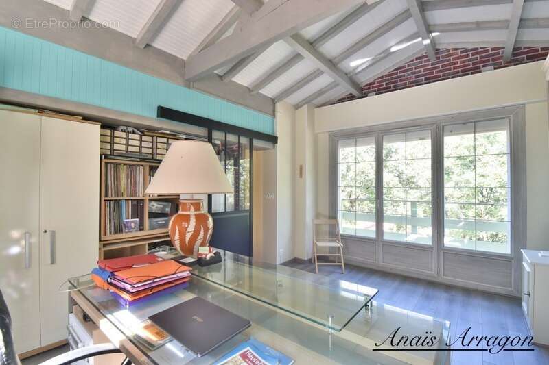 Maison à HAUTEFAGE-LA-TOUR