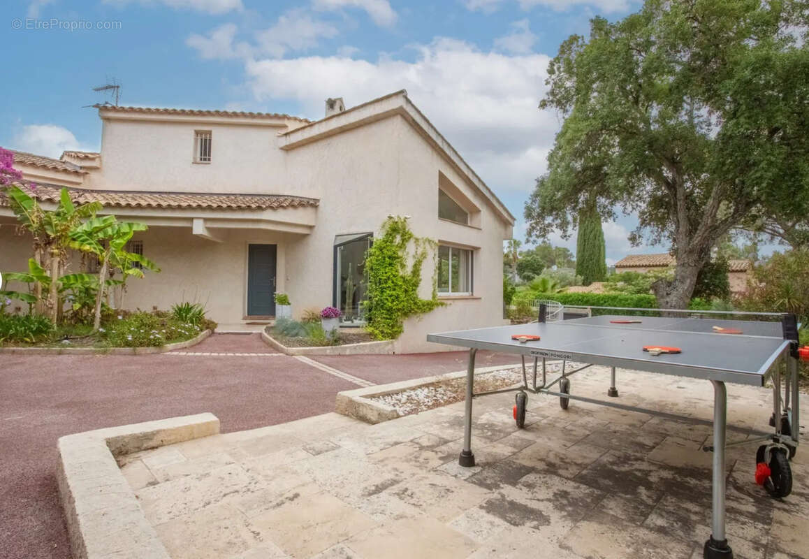 Maison à SAINT-RAPHAEL