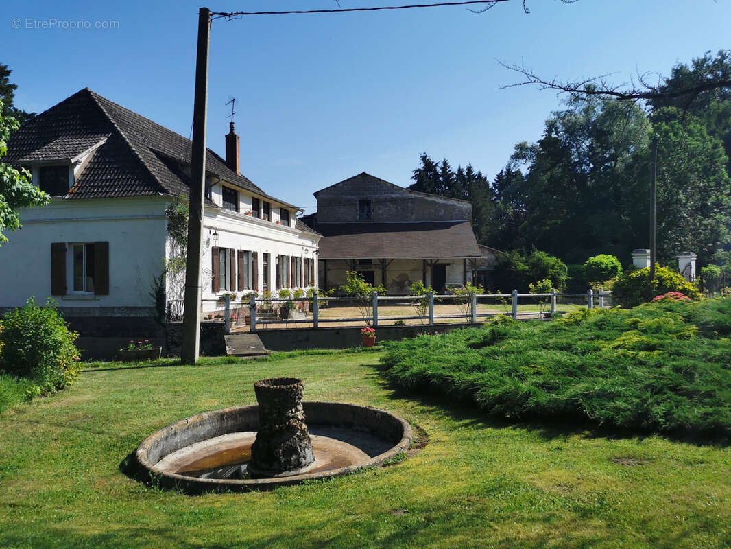 Rare à la vente - Ancien moulin et son domaine arboré avec étang proche de la forêt de Tronçais (03). - photo 8