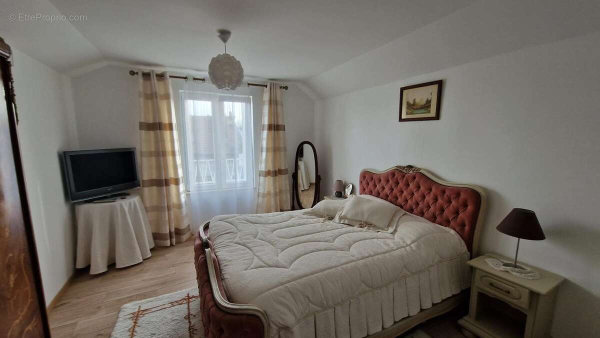 Maison à NEUILLY-SUR-MARNE