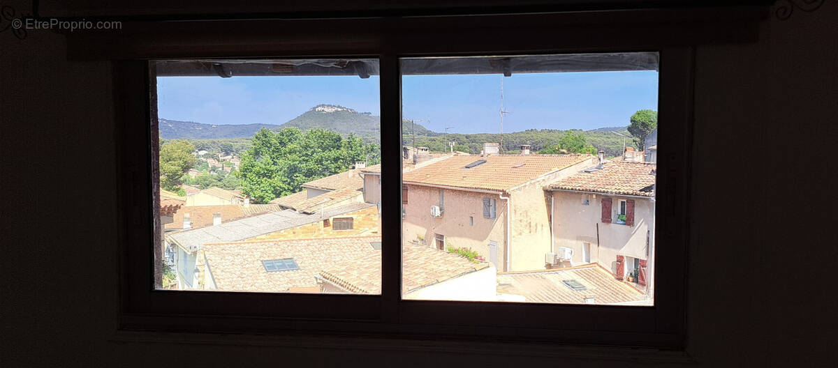 Appartement à VELAUX