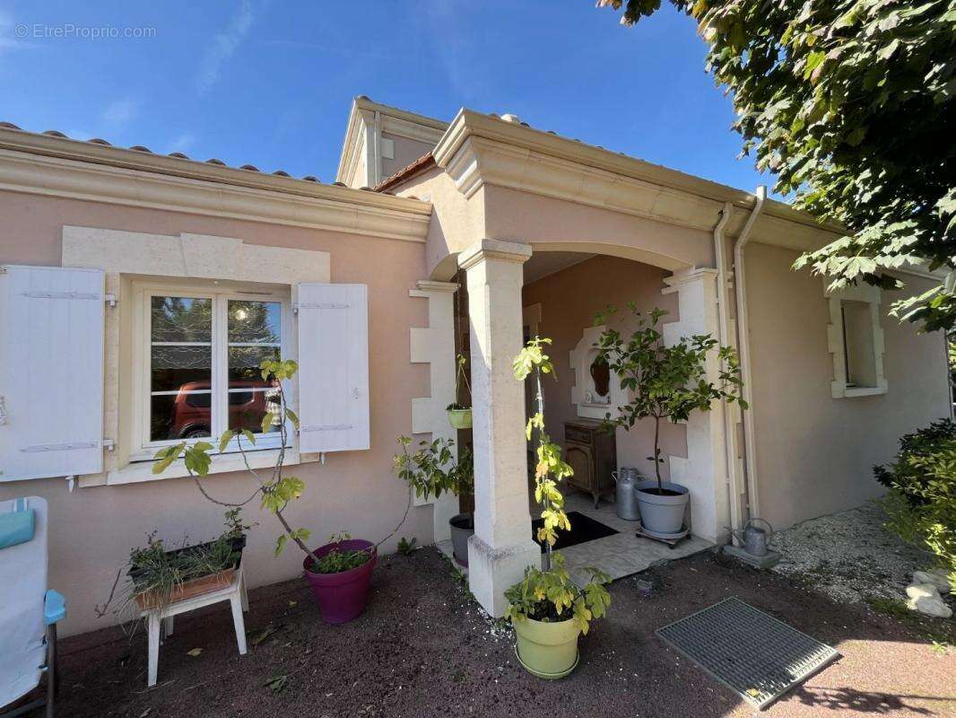 Maison à BECHERESSE