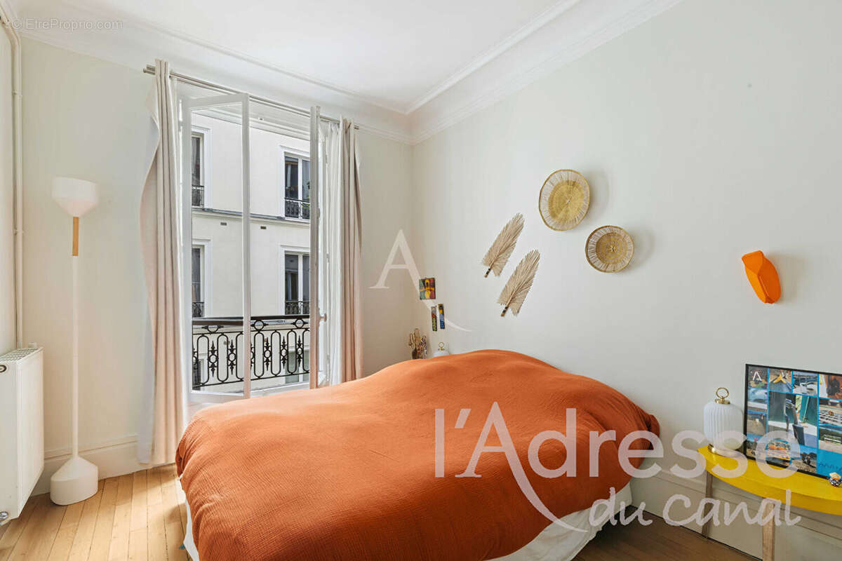 Appartement à PARIS-10E