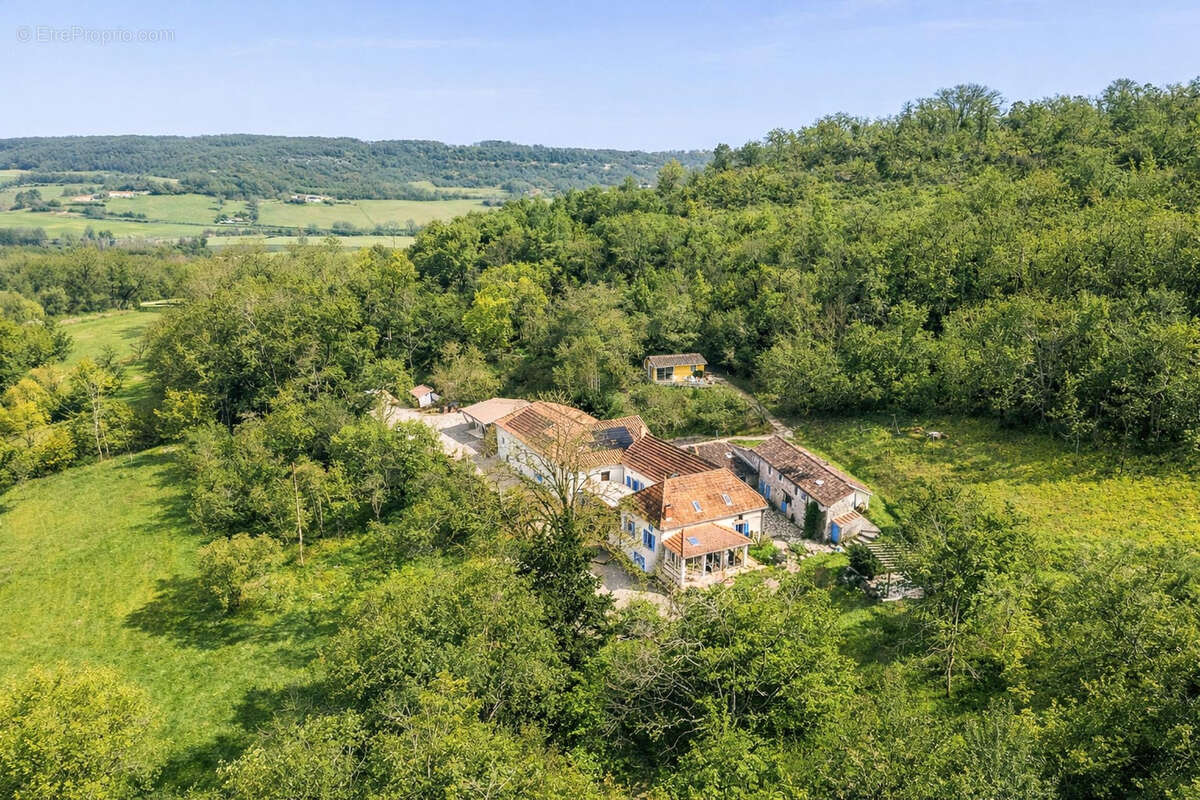 Maison à ROQUECOR