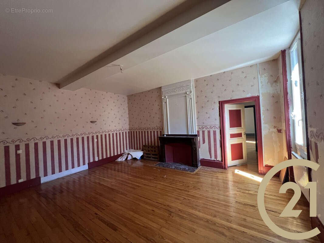 Appartement 1300 m² à Albi  - photo 5