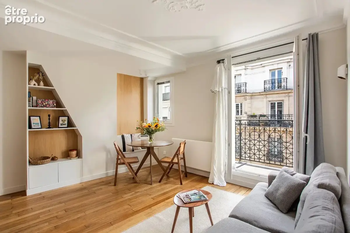 Appartement à PARIS-18E