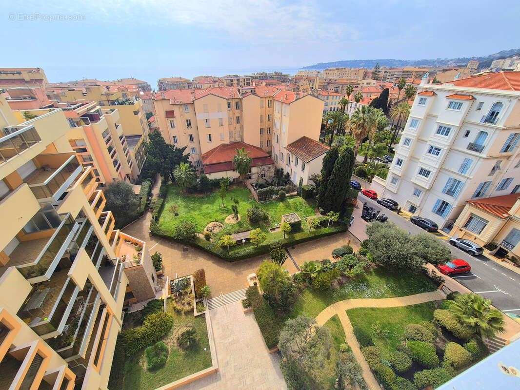 Appartement à MENTON
