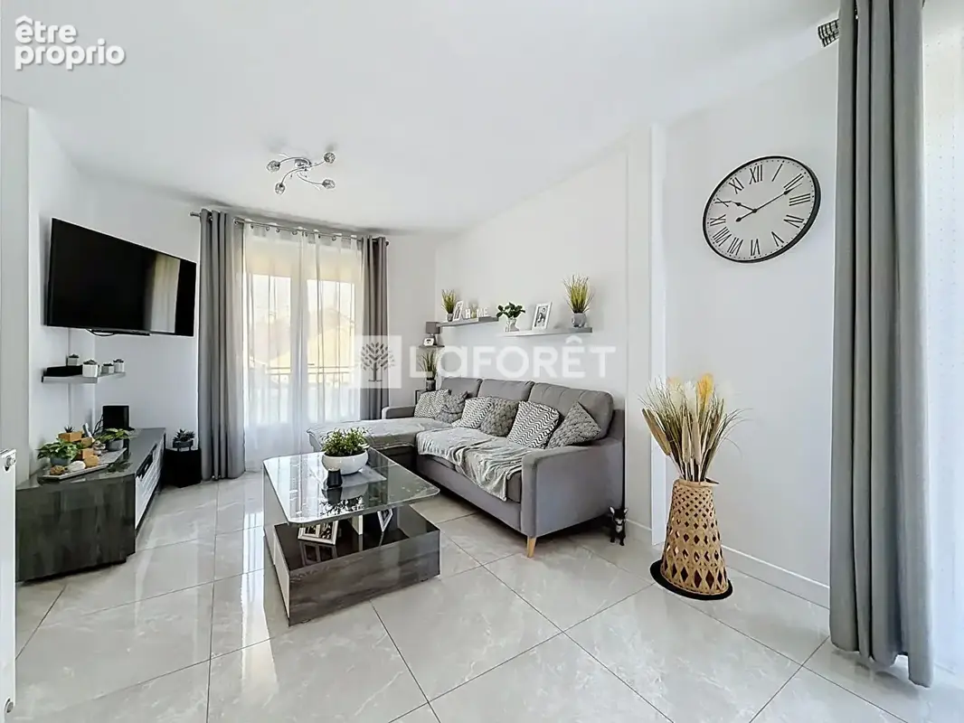 Laforêt Luzarches - Maison Chambly 6 pièce(s) 150m2 - photo 4