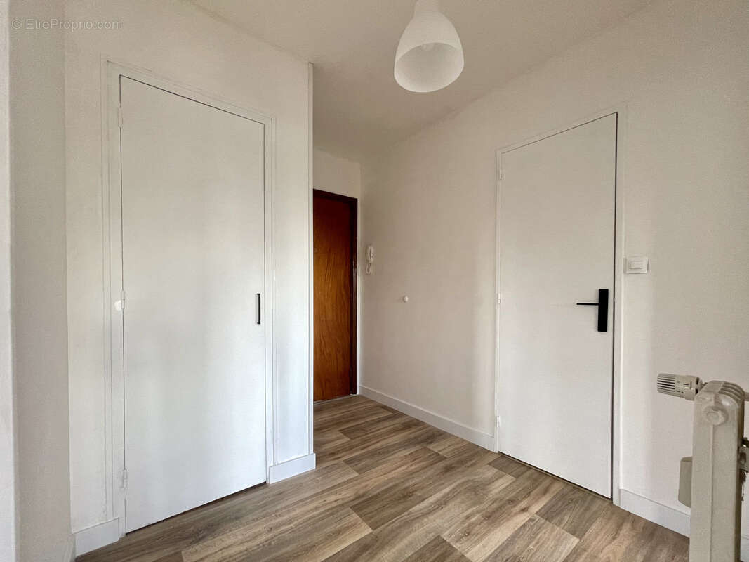 Appartement à HEROUVILLE-SAINT-CLAIR