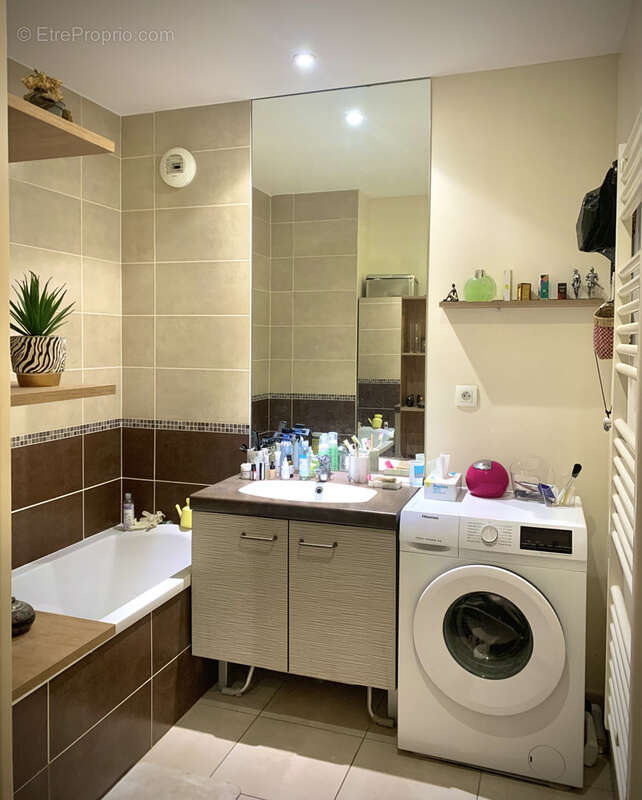 Appartement à LYON-7E