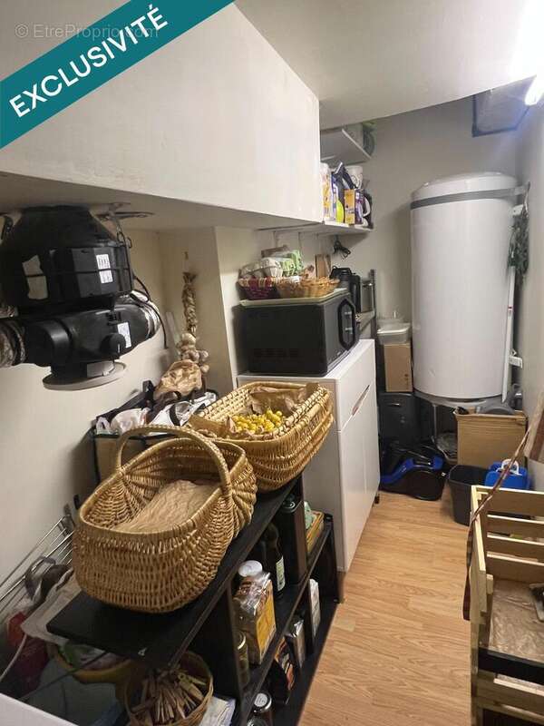 Maison 69 m² à Quins  - photo 5