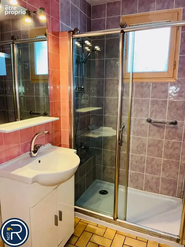 Maison 112 m² à Louvigne  - photo 9