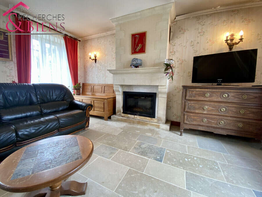 Maison à YVETOT-BOCAGE