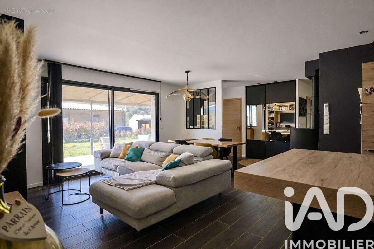 Photo 8 - Maison à PLAN-D'AUPS-SAINTE-BAUME