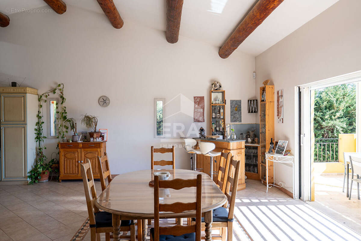 Maison à BOUC-BEL-AIR