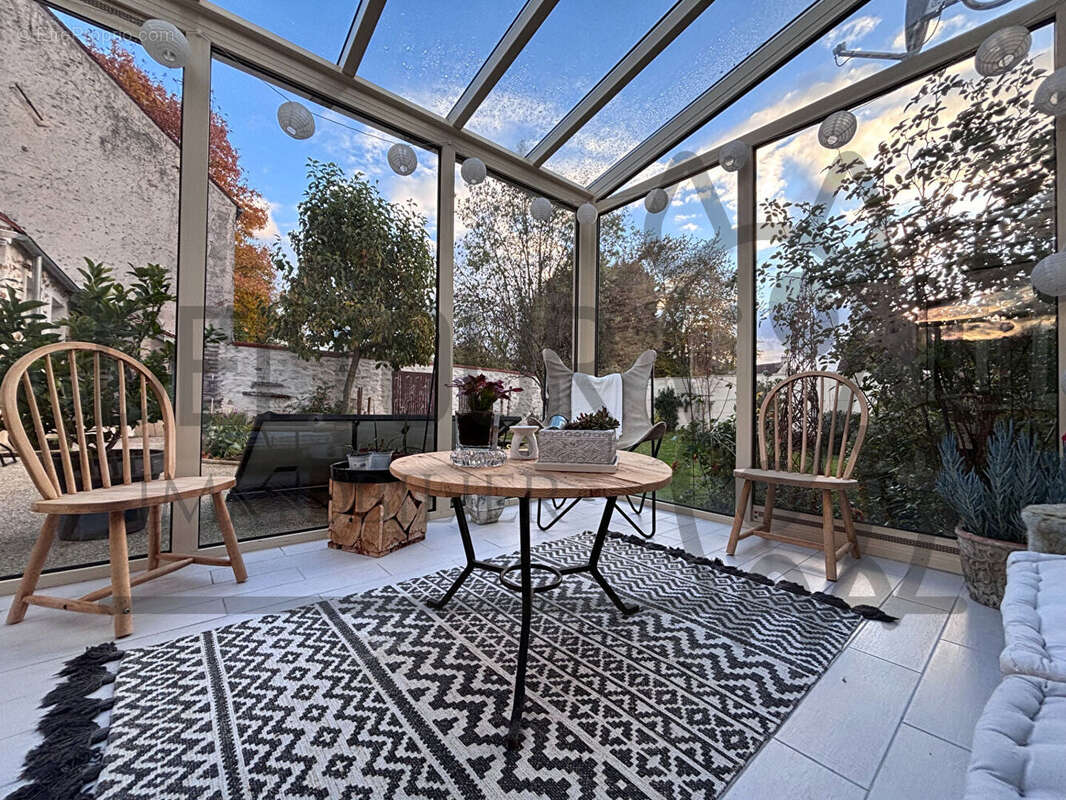 Maison à FAREMOUTIERS