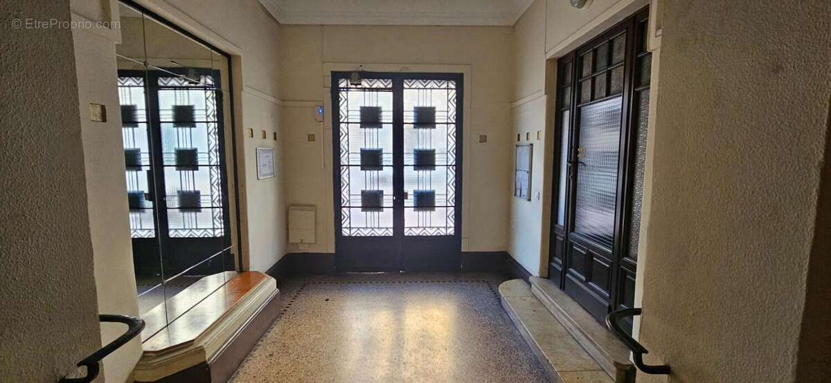 Appartement toulon centre  t4 - photo 2