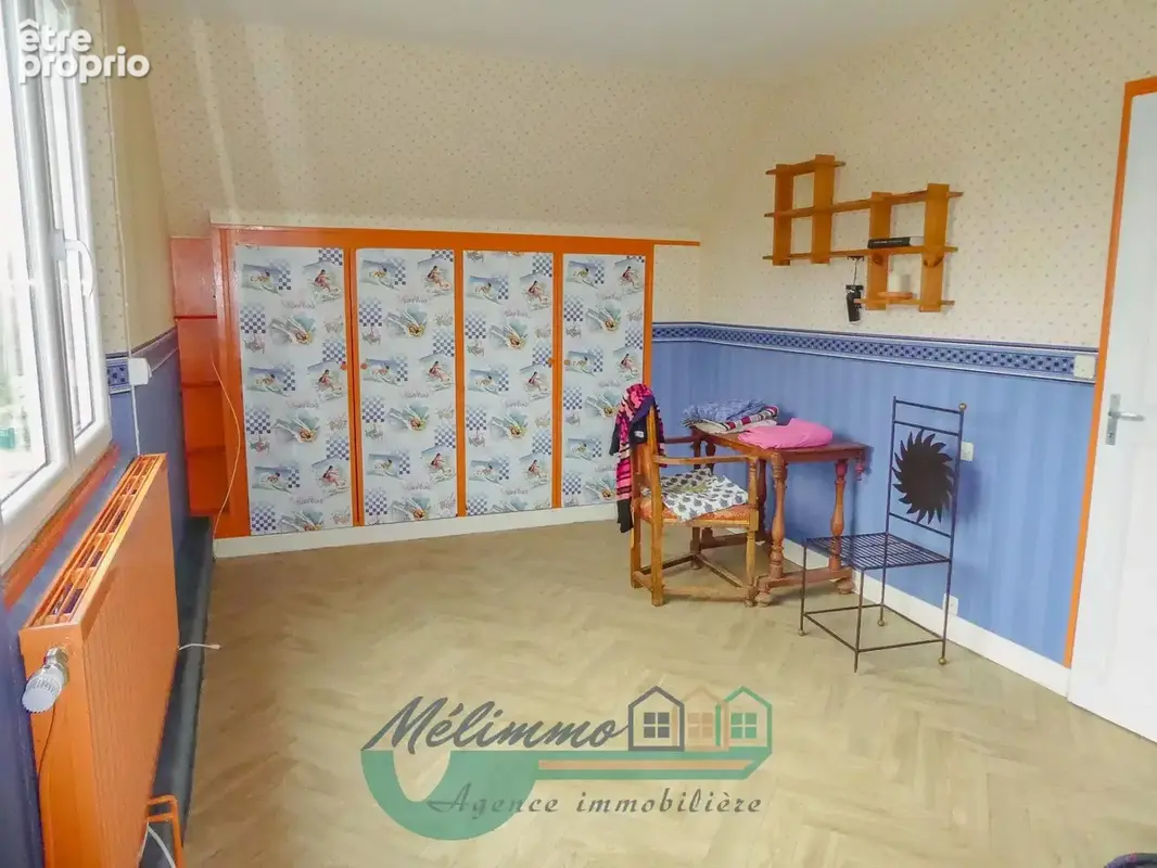 Maison 230 m² à Saint-Sauveur-En-Puisaye  - photo 2