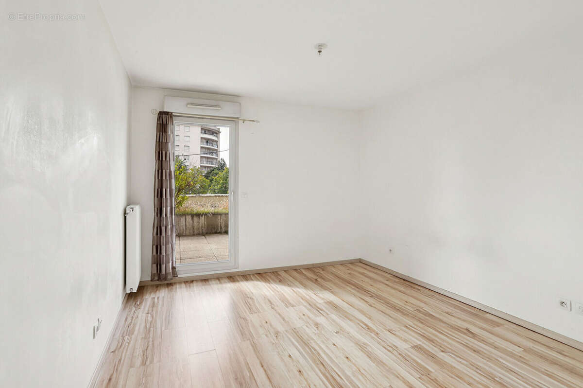 Appartement à VILLEURBANNE