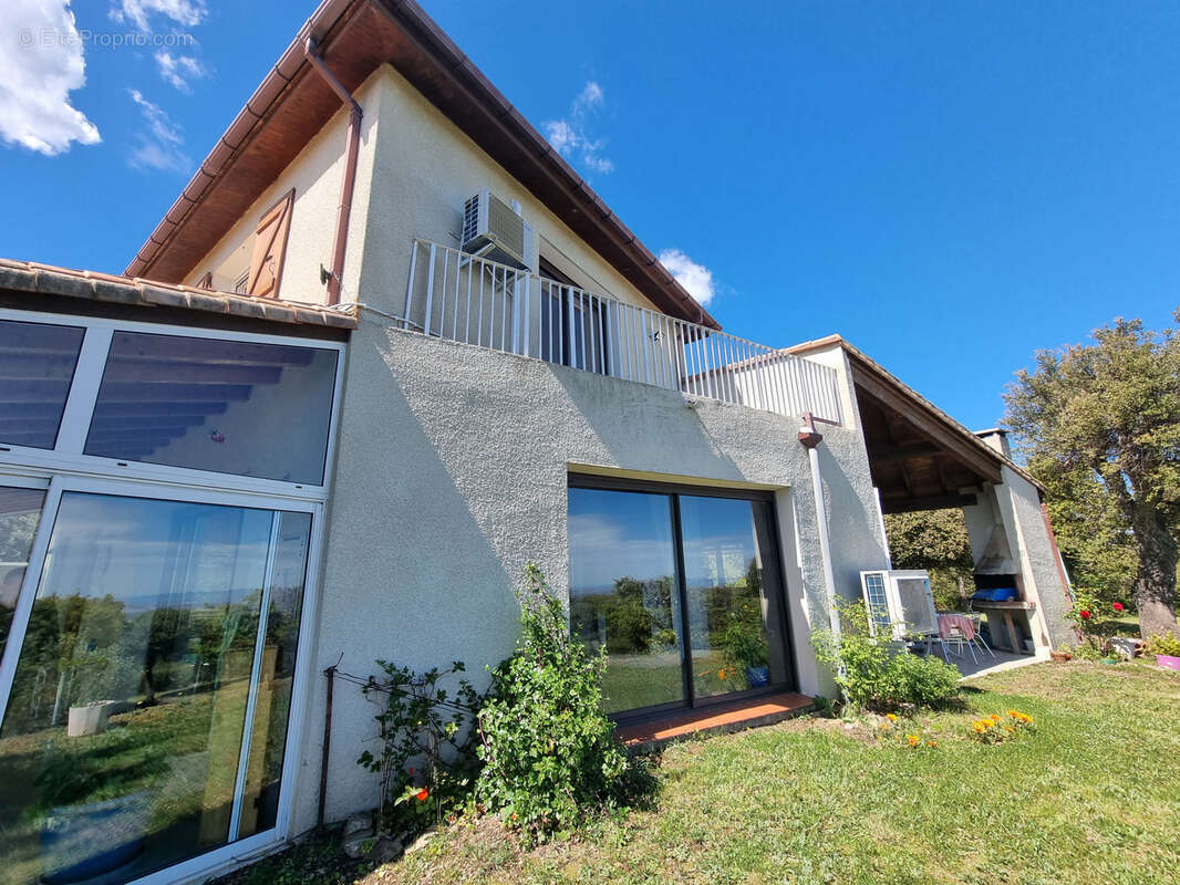 Maison à LAROQUE-DES-ALBERES