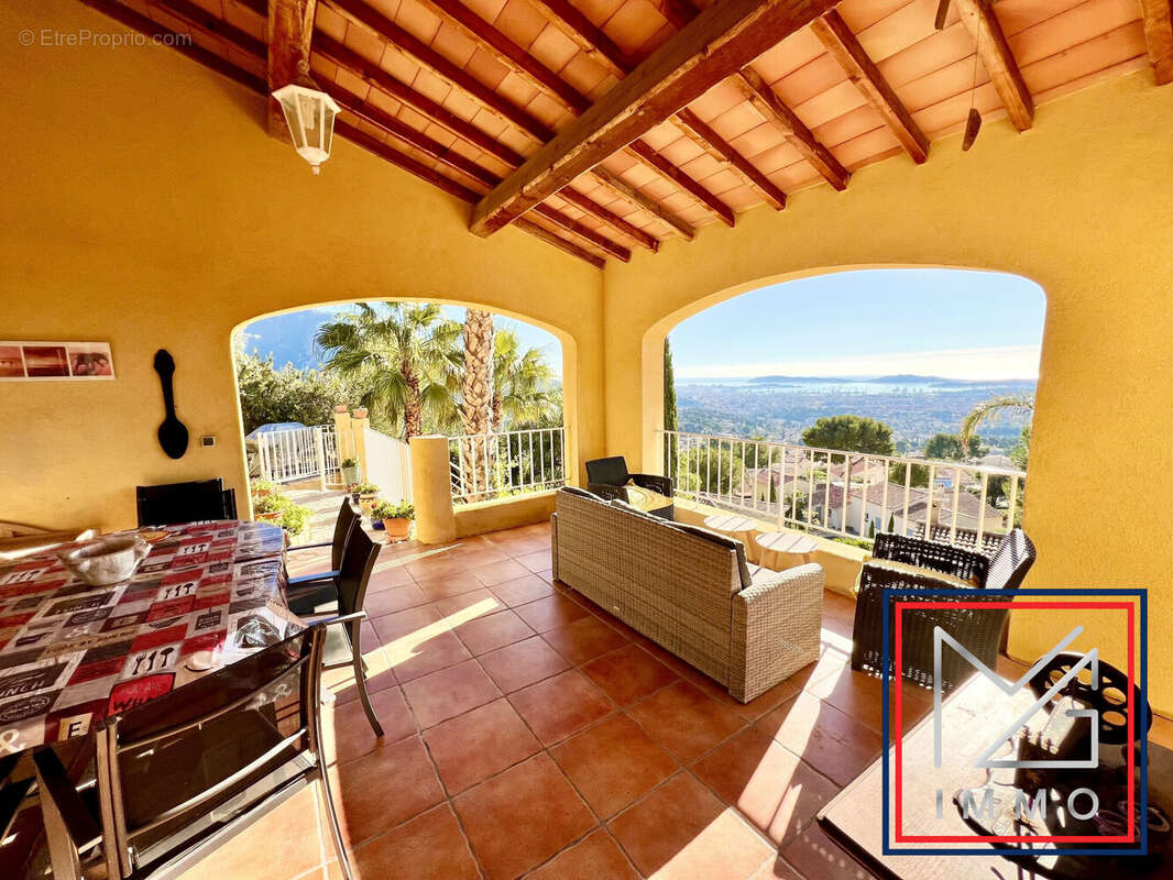 Maison 285 m² à Toulon  - photo 6