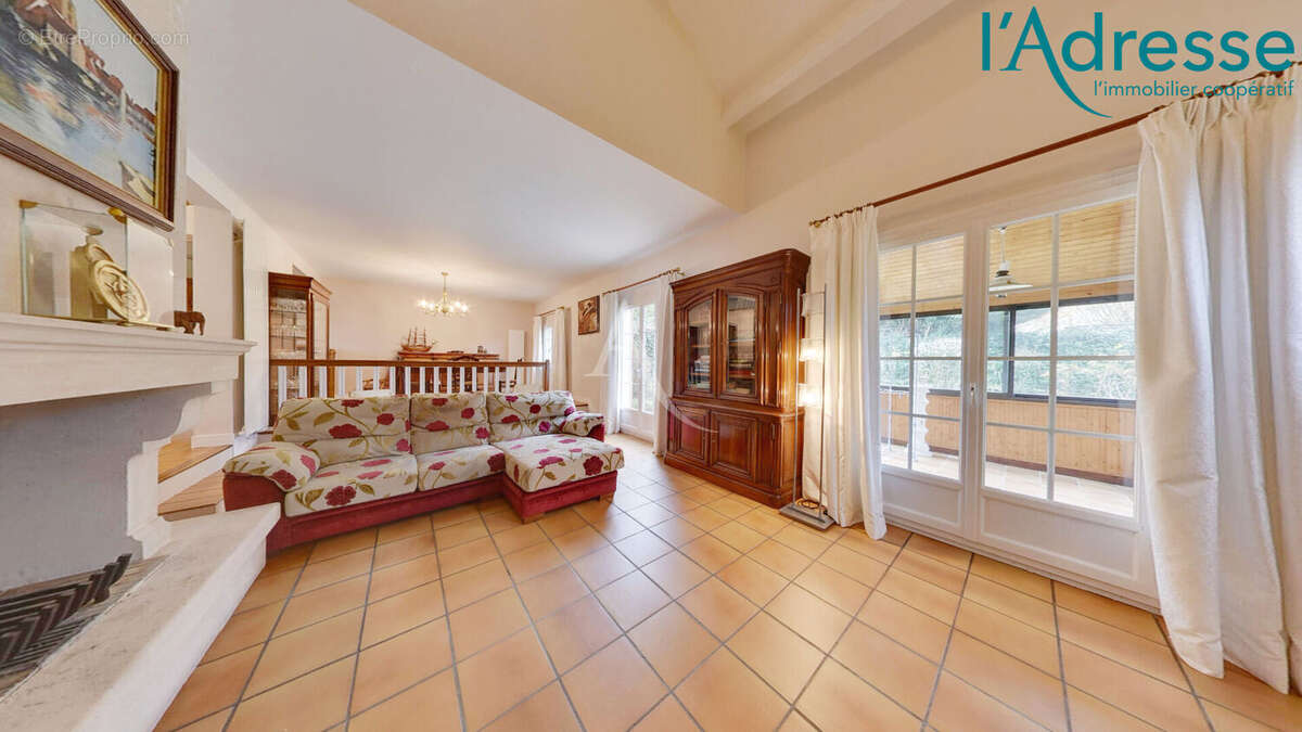 Maison à VILLIERS-SUR-MARNE