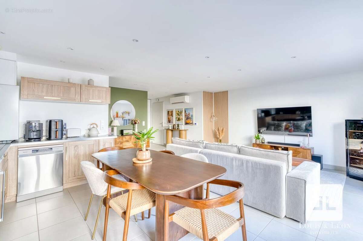 Appartement à MASSIEUX
