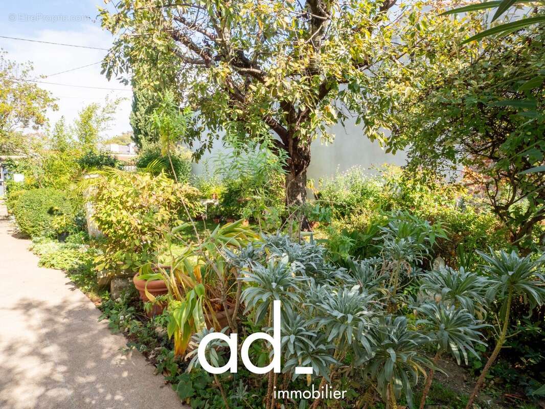 Maison à LA ROCHELLE