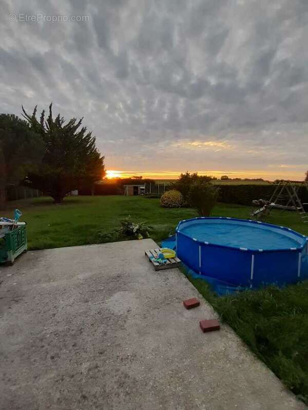 Maison à SAINT-OUEN-LE-MAUGER