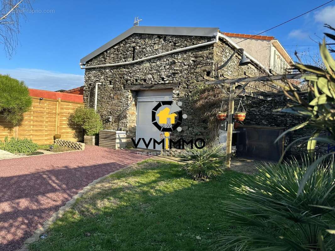 Maison à BARBECHAT