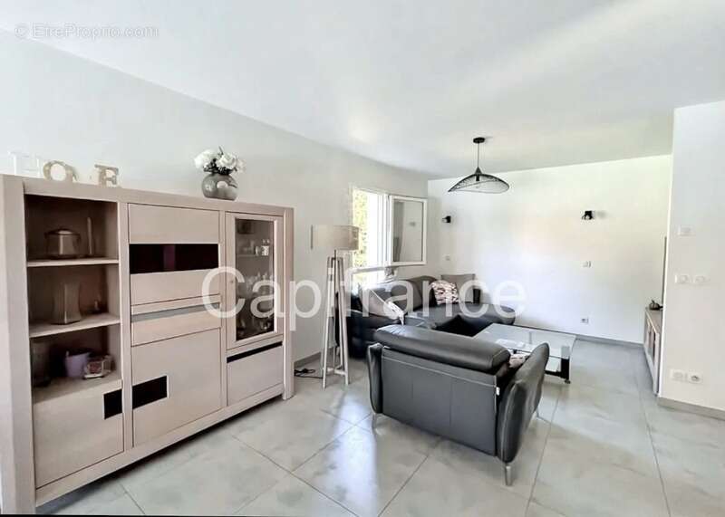 Maison à THORENS-GLIERES