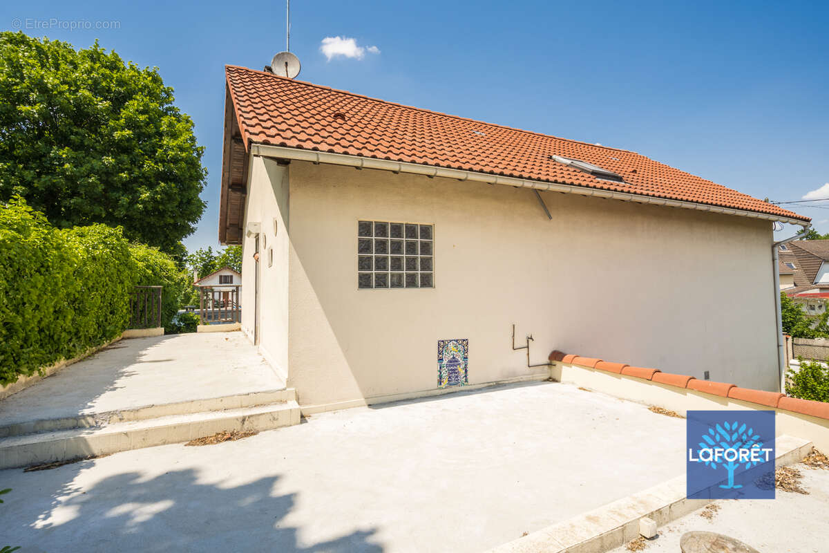 Maison à LIVRY-GARGAN