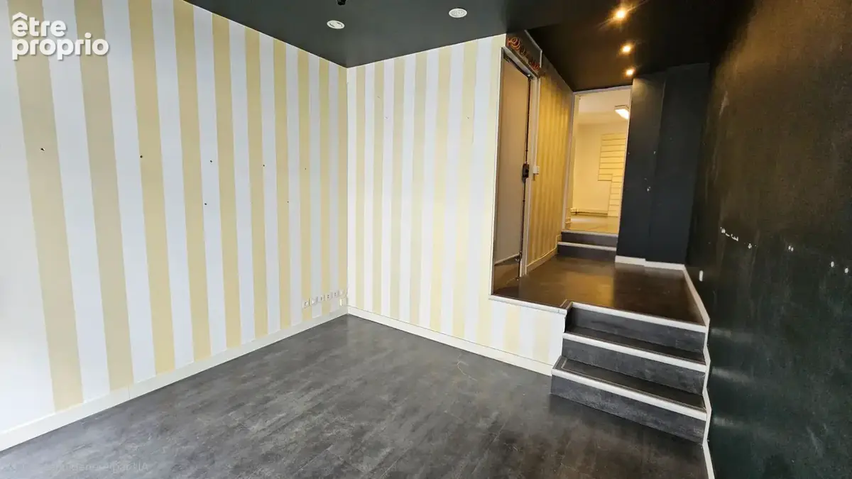 Local commercial Paris 30 m2 - photo 4