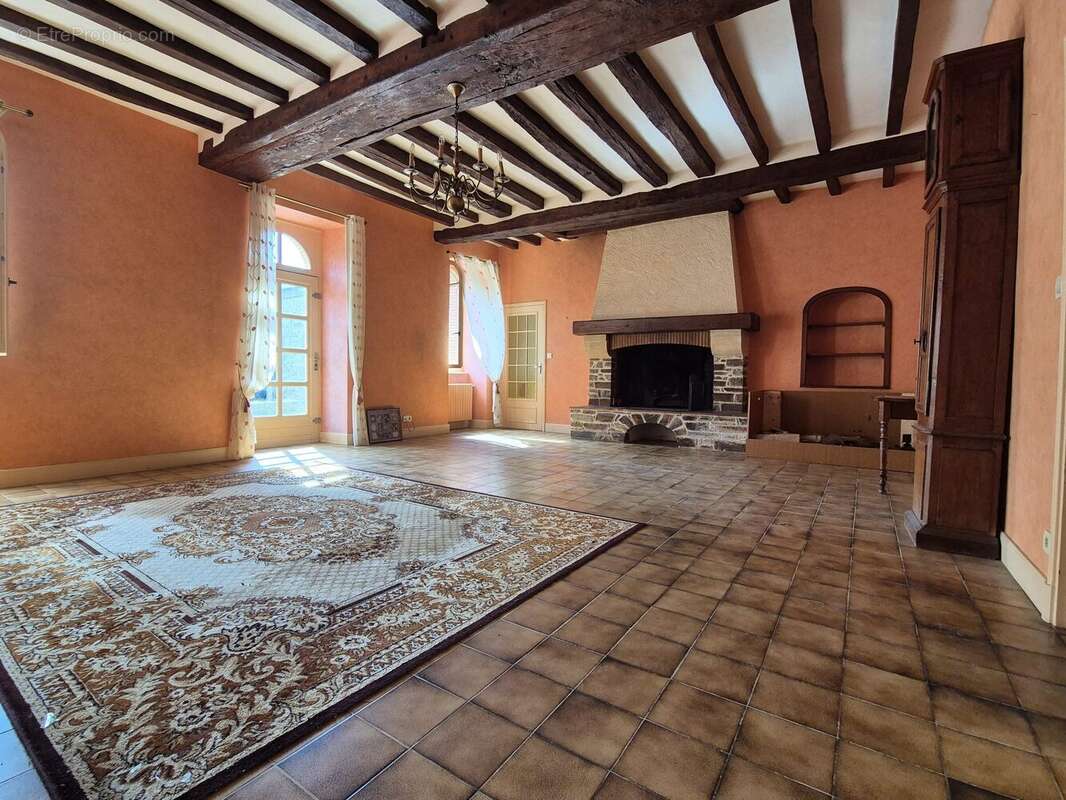 Maison à VERN-D&#039;ANJOU