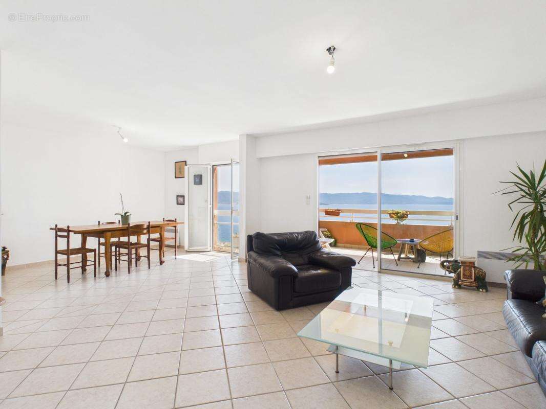 Appartement à AJACCIO