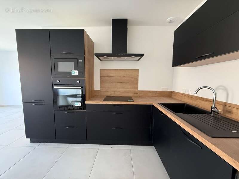 Appartement à LOURMARIN
