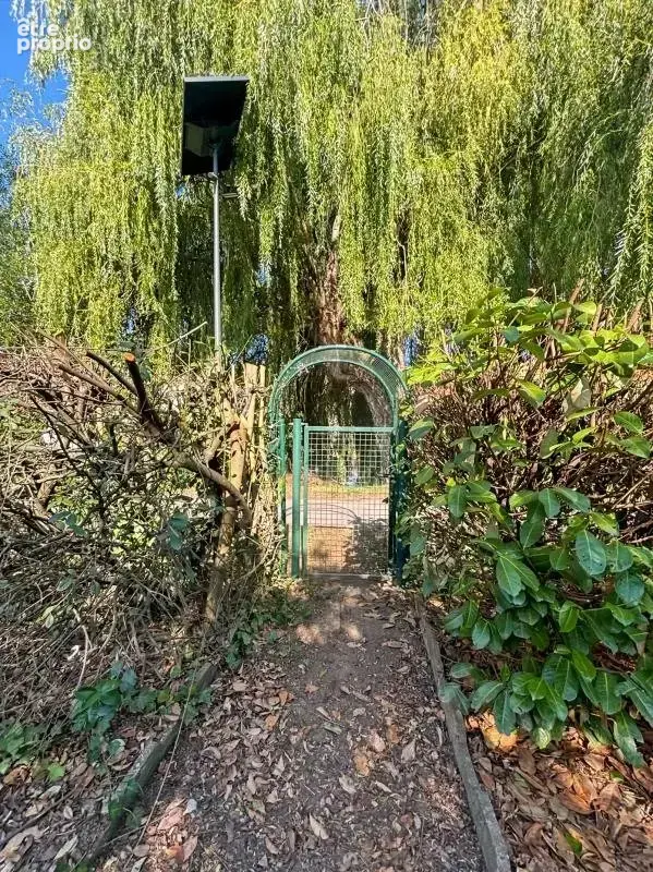 PÉRIGUEUX – Maison avec jardin, garages et accès direct à la voie verte - photo 12
