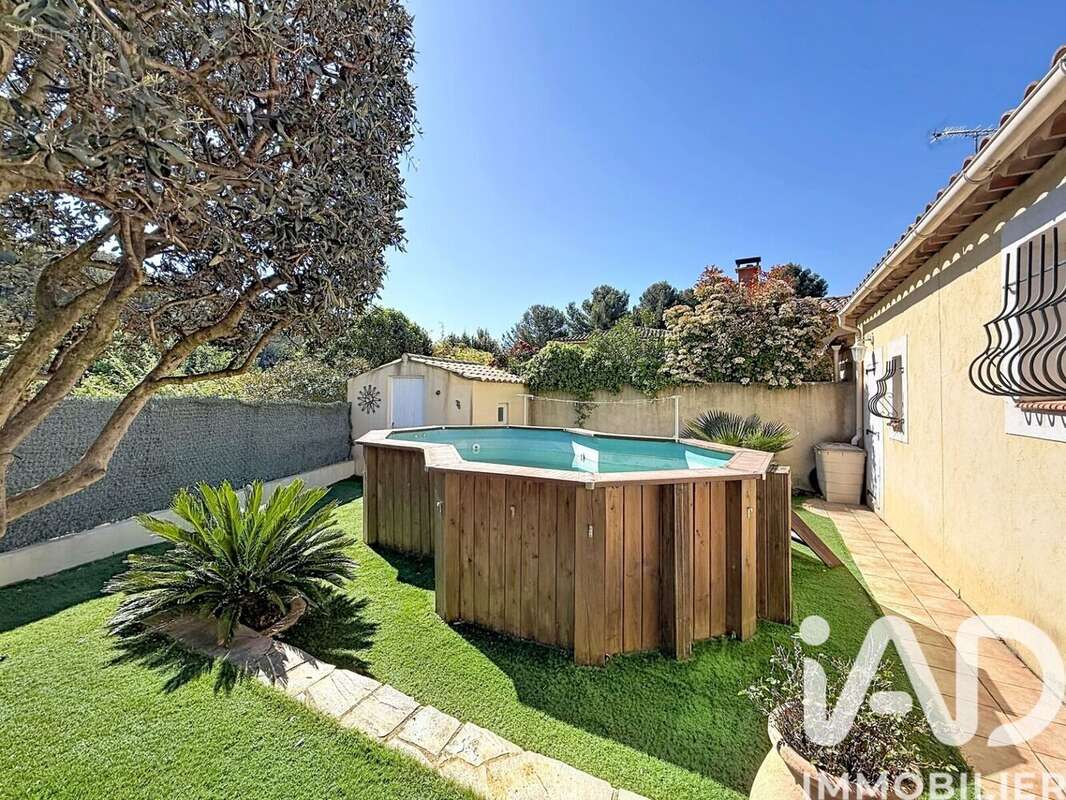 Photo 2 - Maison à AUBAGNE