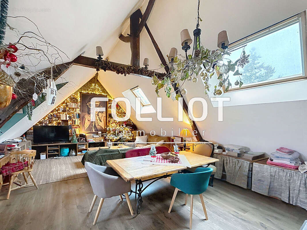 Maison à SAINT-PAIR-SUR-MER