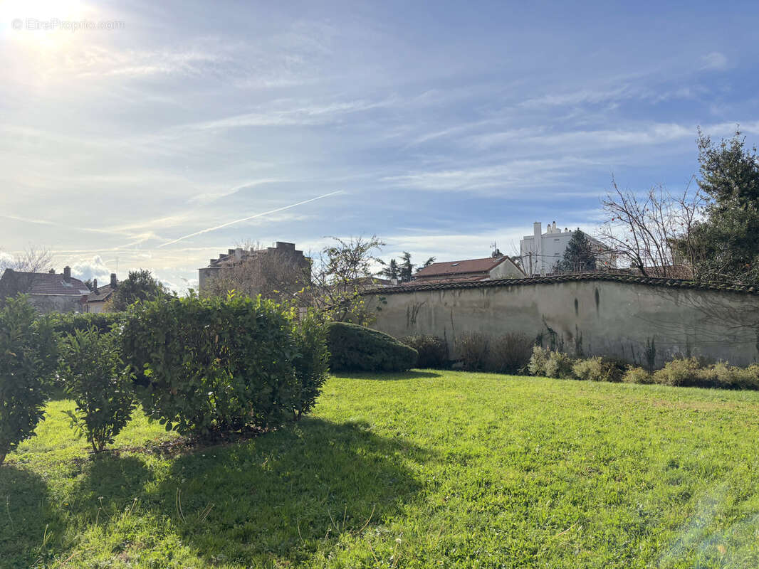 Appartement à VILLEURBANNE