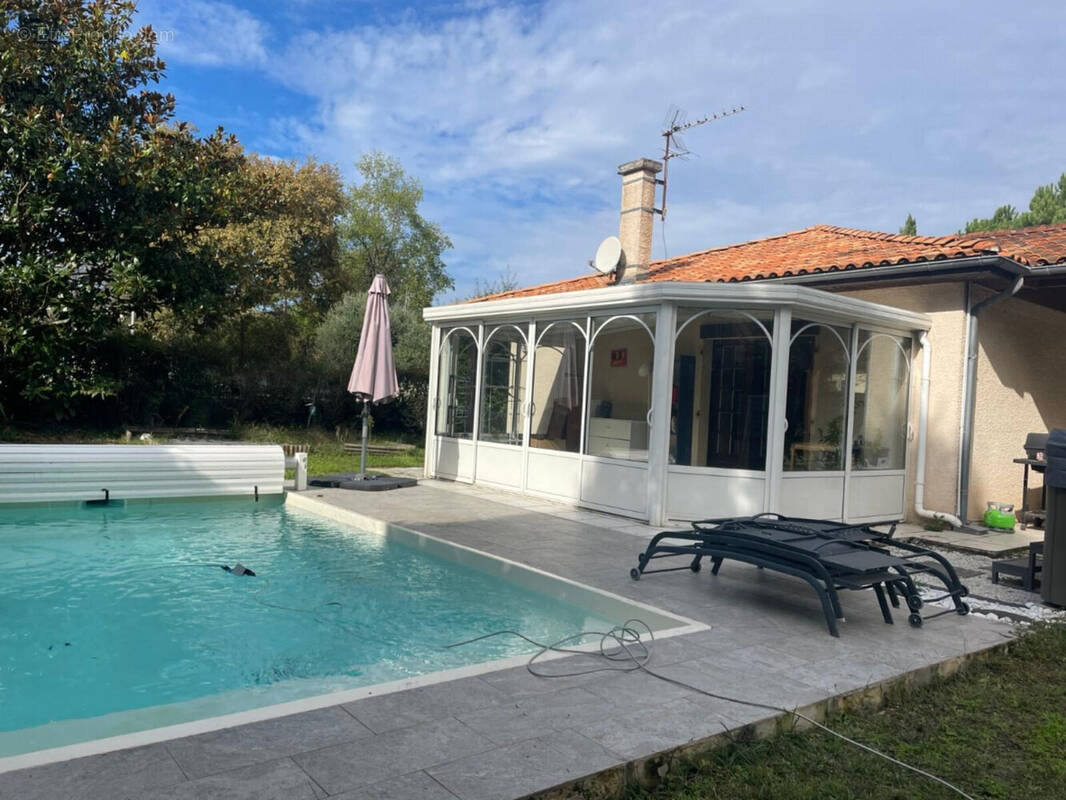 Maison à GRADIGNAN