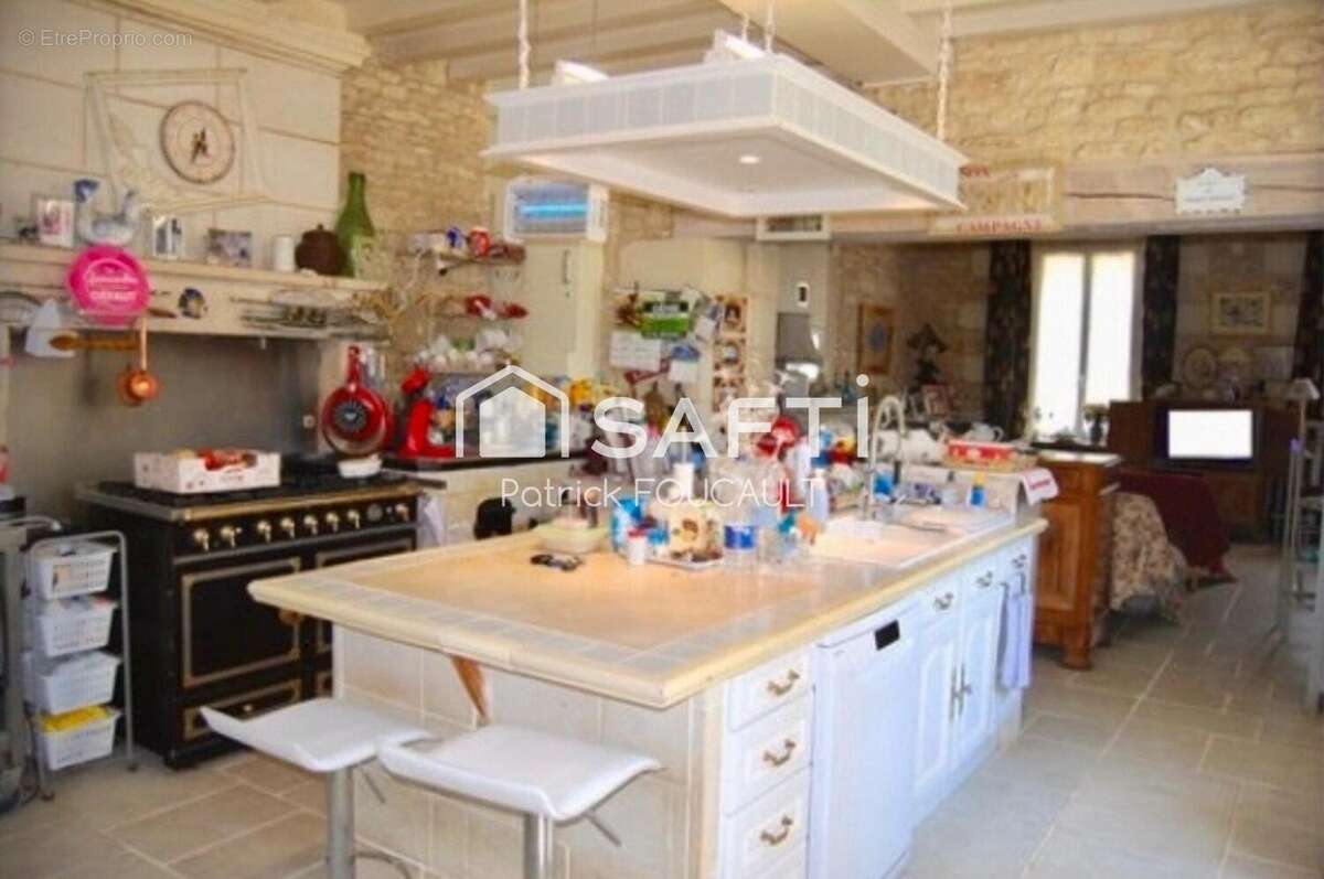 Photo 3 - Maison à VERRUE