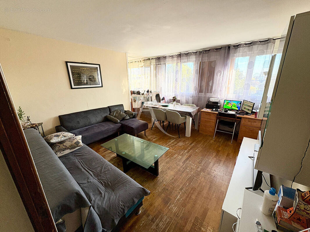 Appartement à NEUILLY-SUR-MARNE