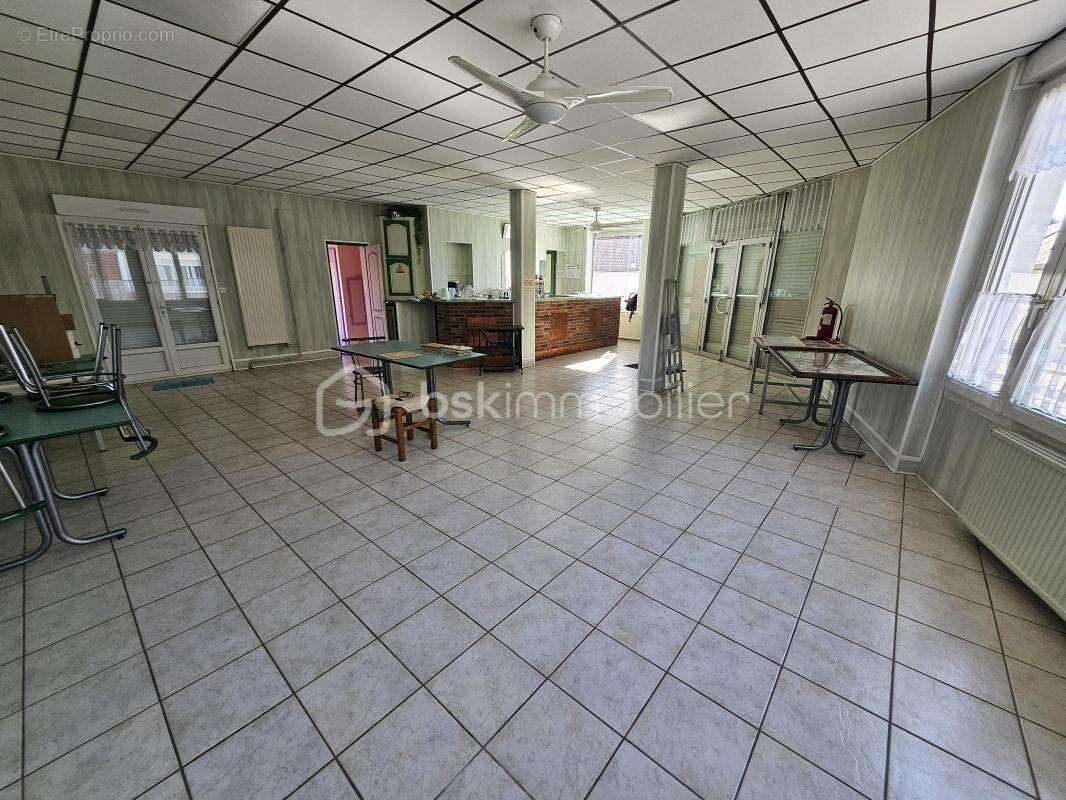 **Bar/ Restaurant ou Habitation de plein pied à vendre à Bray-sur-Somme* - photo 11
