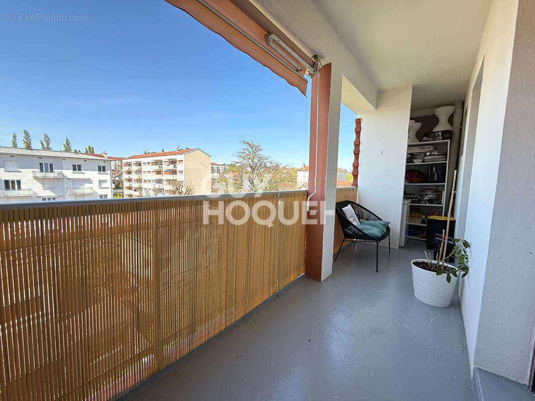 Appartement 82 m², balcon, garage - photo 2