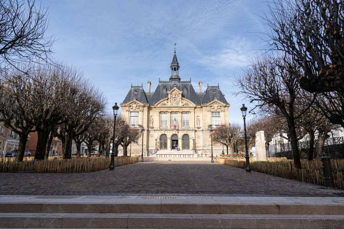 Appartement à SURESNES